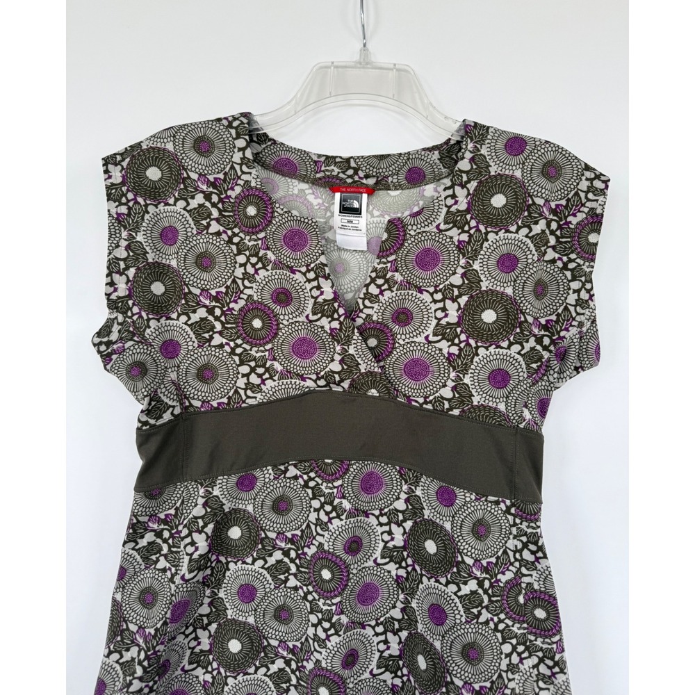 The North Face VaporWick Floral Medallion Top Women's M Brown Purple Athleisure